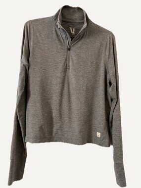 Vuori | Halo Essential | Half Zip / Qtr Zip | Pullover | Heather Gray | Small